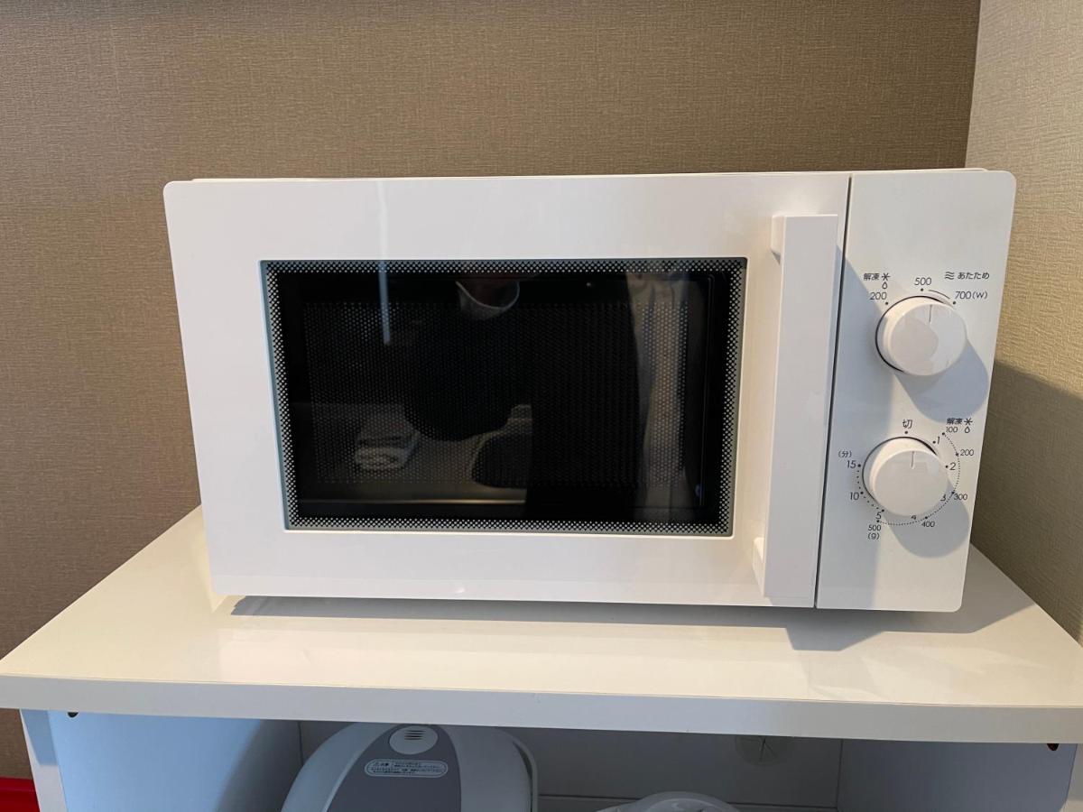 ようこそ札幌へ! 大通公園まで地下鉄10分 定員6名 Firetv完備 1階はセコマ Apartment Luaran gambar